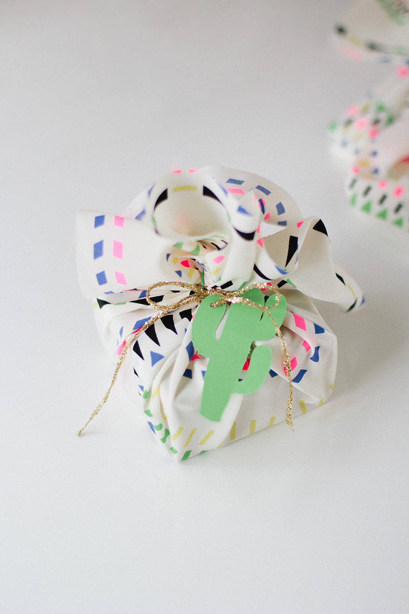 fabric gift wrap // desert cactus // via Anastasia Marie